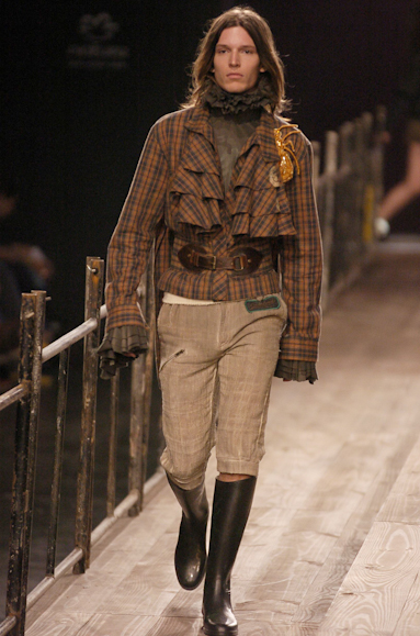 desfiles-cavalera-saopauloinverno2005rtw-103