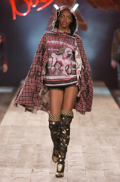 desfiles-cavalera-saopauloinverno2005rtw-110