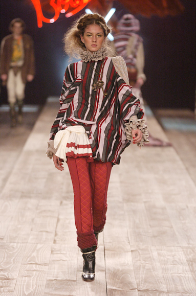 desfiles-cavalera-saopauloinverno2005rtw-111