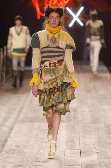 desfiles-cavalera-saopauloinverno2005rtw-121