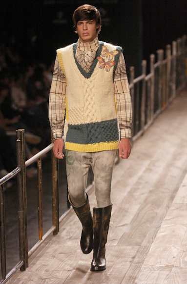 desfiles-cavalera-saopauloinverno2005rtw-122