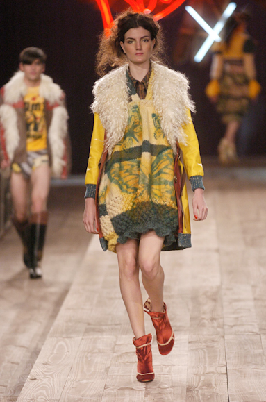 desfiles-cavalera-saopauloinverno2005rtw-123