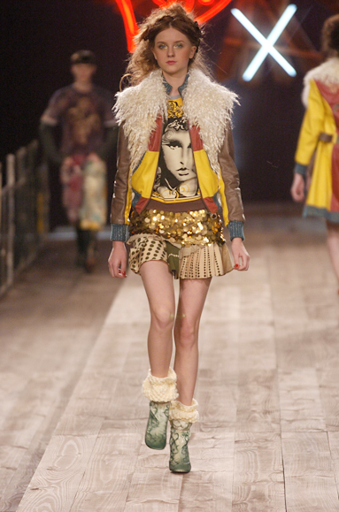 desfiles-cavalera-saopauloinverno2005rtw-124