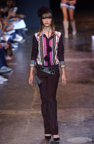 desfiles-cori-saopauloinverno2005rtw-112