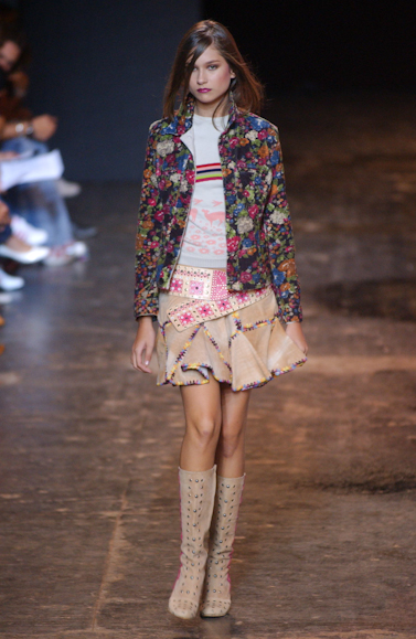 desfiles-cori-saopauloinverno2005rtw-122