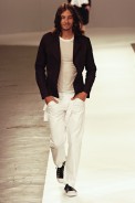 desfiles-eduardosuppes-saopauloinverno2005rtw-119