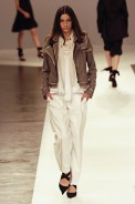 desfiles-eduardosuppes-saopauloinverno2005rtw-122