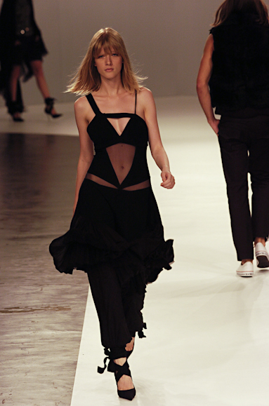 desfiles-eduardosuppes-saopauloinverno2005rtw-128