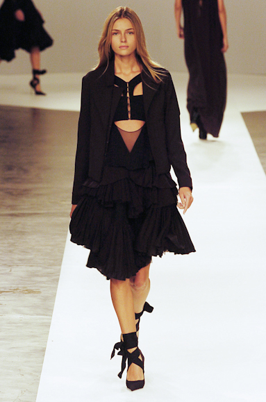 desfiles-eduardosuppes-saopauloinverno2005rtw-134