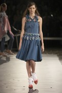 desfiles-erikaikezilli-saopauloinverno2005rtw-110
