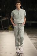 desfiles-erikaikezilli-saopauloinverno2005rtw-118