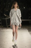 desfiles-erikaikezilli-saopauloinverno2005rtw-120