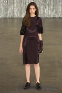 desfiles-fausehaten-saopauloinverno2005rtw-100
