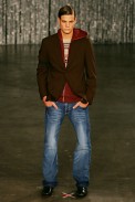 desfiles-fausehatenmen-saopauloinverno2005rtw-113