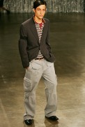 desfiles-fausehatenmen-saopauloinverno2005rtw-116