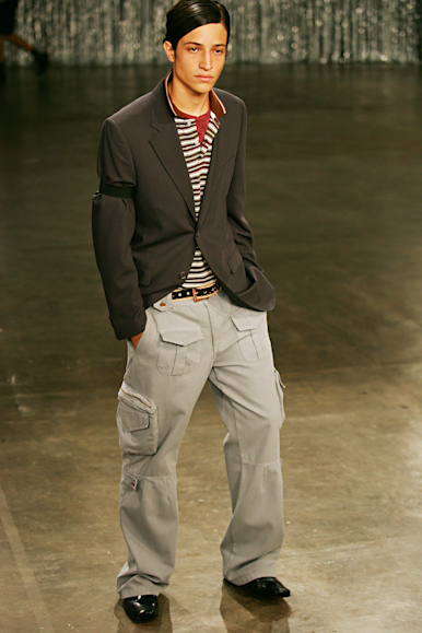 desfiles-fausehatenmen-saopauloinverno2005rtw-116
