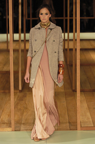 desfiles-forum-saopauloinverno2005rtw-129