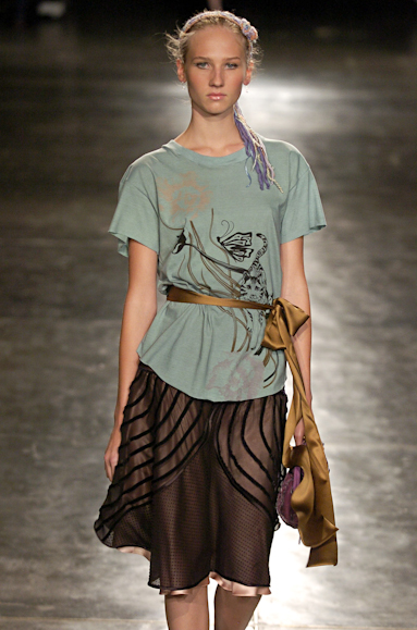 desfiles-gisellenasser-saopauloinverno2005rtw-109