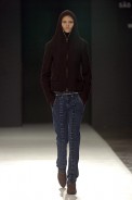 desfiles-gloriacoelho-saopauloinverno2005rtw-112