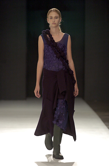 desfiles-gloriacoelho-saopauloinverno2005rtw-136