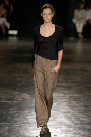 desfiles-huisclos-saopauloinverno2005rtw-105