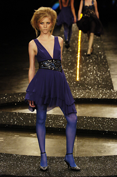 desfiles-iodice-saopauloinverno2005rtw-101
