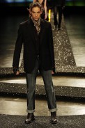 desfiles-iodice-saopauloinverno2005rtw-130