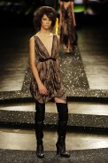 desfiles-iodice-saopauloinverno2005rtw-135