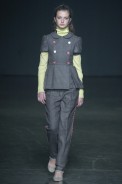 desfiles-isabelacapeto-saopauloinverno2005rtw-100