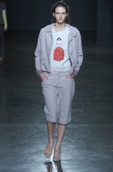 desfiles-isabelacapeto-saopauloinverno2005rtw-112
