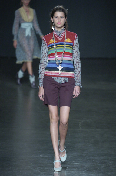 desfiles-isabelacapeto-saopauloinverno2005rtw-117