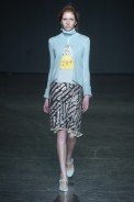 desfiles-isabelacapeto-saopauloinverno2005rtw-121