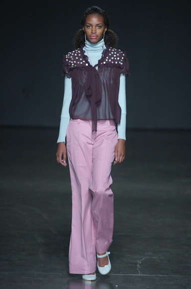 desfiles-isabelacapeto-saopauloinverno2005rtw-122