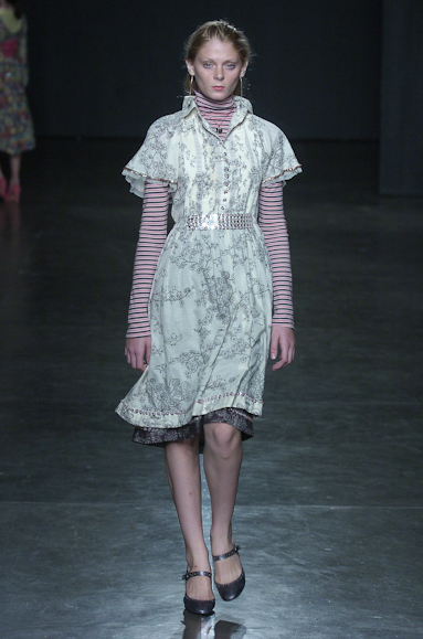 desfiles-isabelacapeto-saopauloinverno2005rtw-123