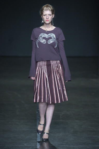 desfiles-isabelacapeto-saopauloinverno2005rtw-127