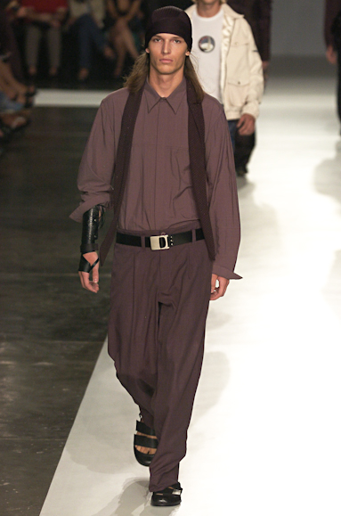 desfiles-linovillaventura-saopauloinverno2005rtw-118