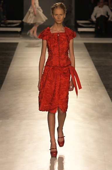 desfiles-linovillaventura-saopauloinverno2005rtw-146