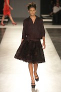 desfiles-linovillaventura-saopauloinverno2005rtw-152