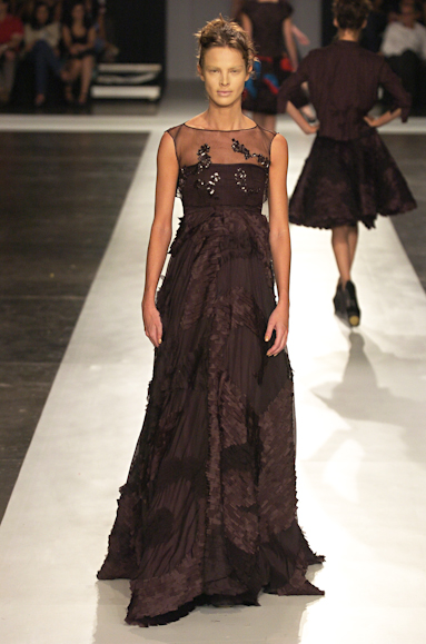 desfiles-linovillaventura-saopauloinverno2005rtw-160