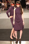 desfiles-lorenzomerlino-saopauloinverno2005rtw-107