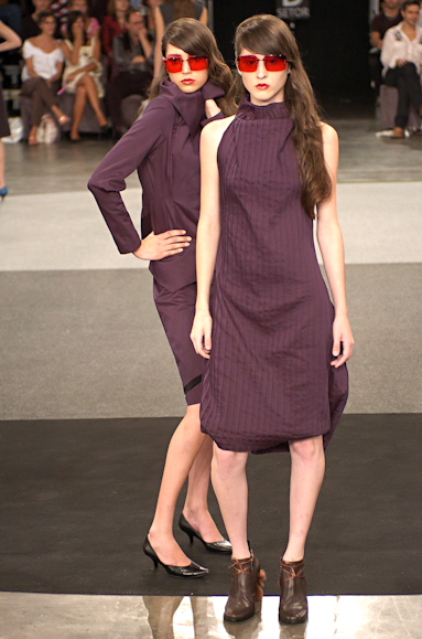 desfiles-lorenzomerlino-saopauloinverno2005rtw-107