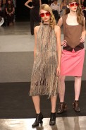 desfiles-lorenzomerlino-saopauloinverno2005rtw-111