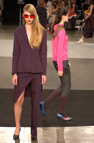 desfiles-lorenzomerlino-saopauloinverno2005rtw-117
