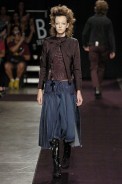 desfiles-mareunitschke-saopauloinverno2005rtw-106