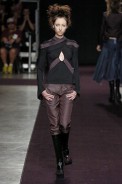 desfiles-mareunitschke-saopauloinverno2005rtw-107
