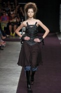desfiles-mareunitschke-saopauloinverno2005rtw-121