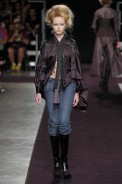 desfiles-mareunitschke-saopauloinverno2005rtw-125