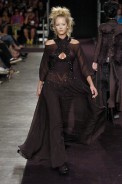 desfiles-mareunitschke-saopauloinverno2005rtw-130