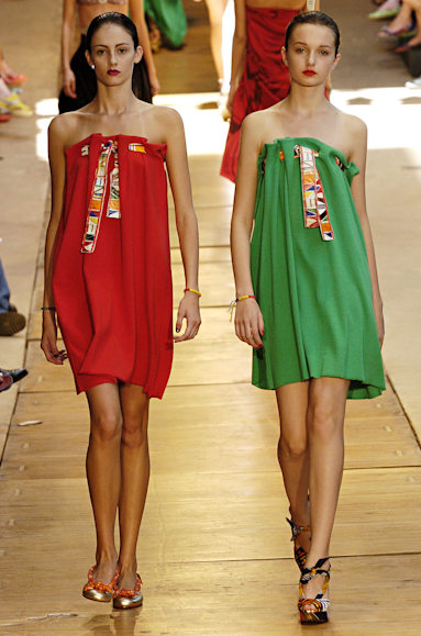 desfiles-neon-saopauloinverno2005rtw-110