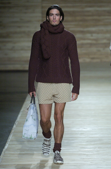 desfiles-osklen-saopauloinverno2005rtw-115